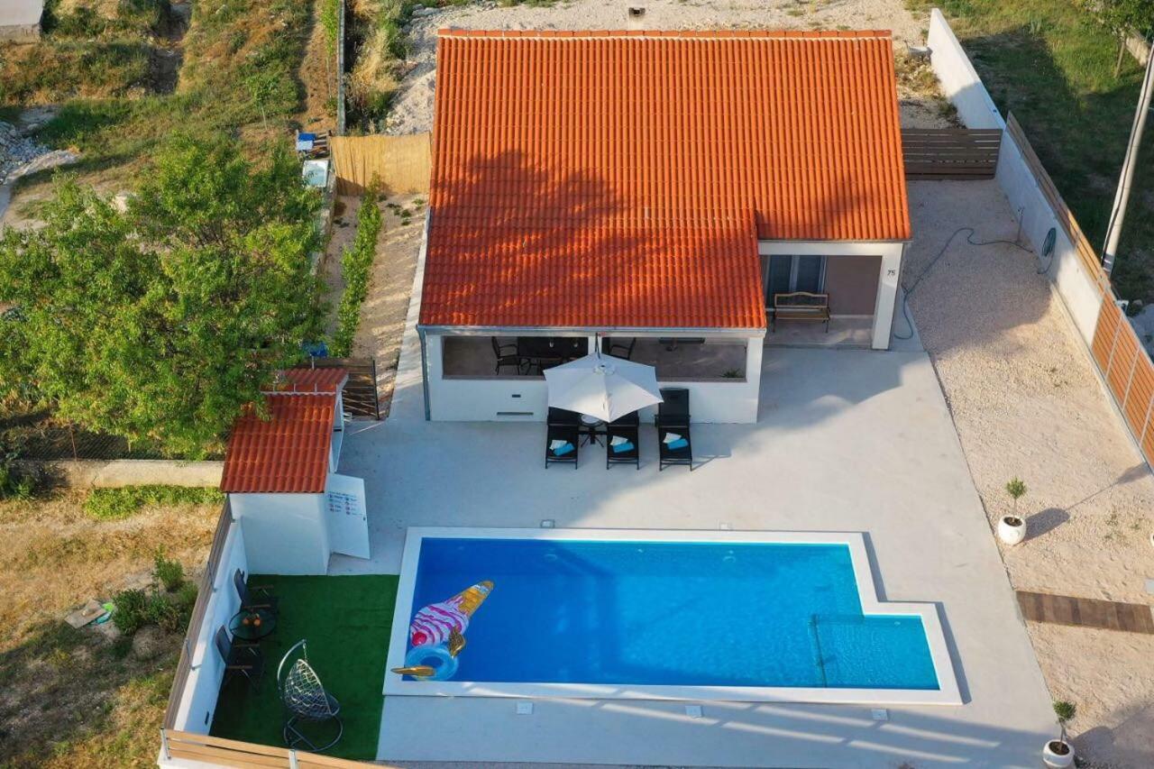 Holiday House Mia Murvica  Exteriér fotografie